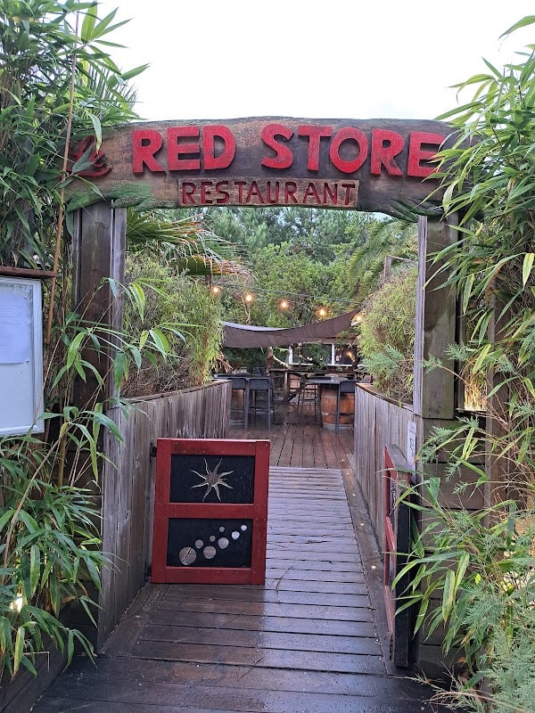 Restaurant La Chapelle By le Red Store à Lège-Cap-Ferret, France