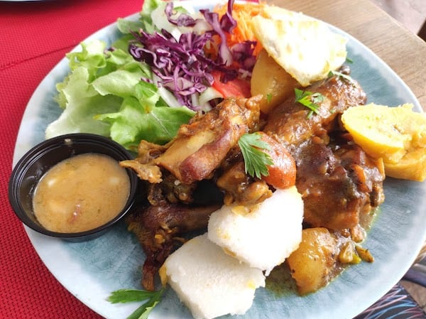 Restaurant La Cour Créole à Sainte-Anne, Martinique
