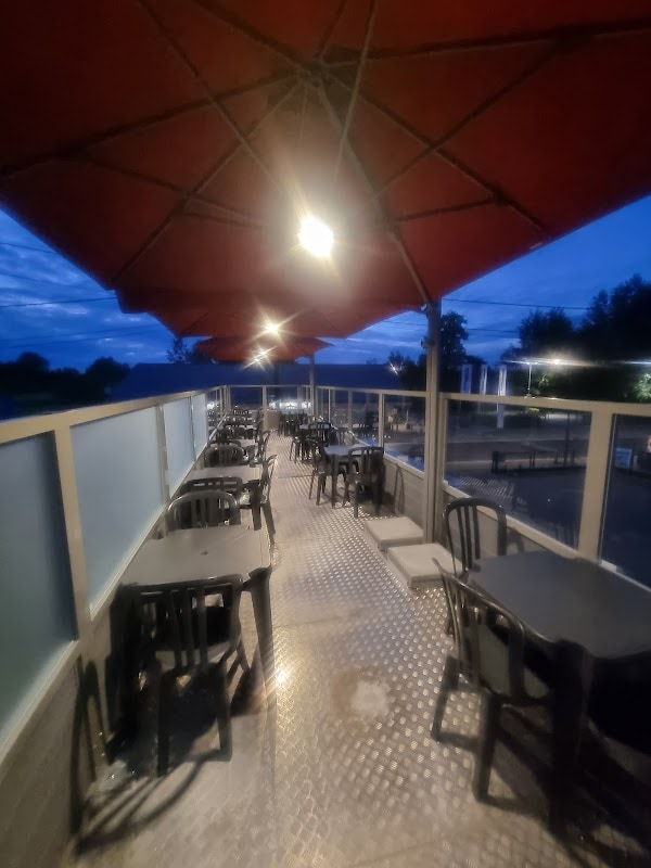 Restaurant La Fontaine aux Frites à Étalle, Belgique