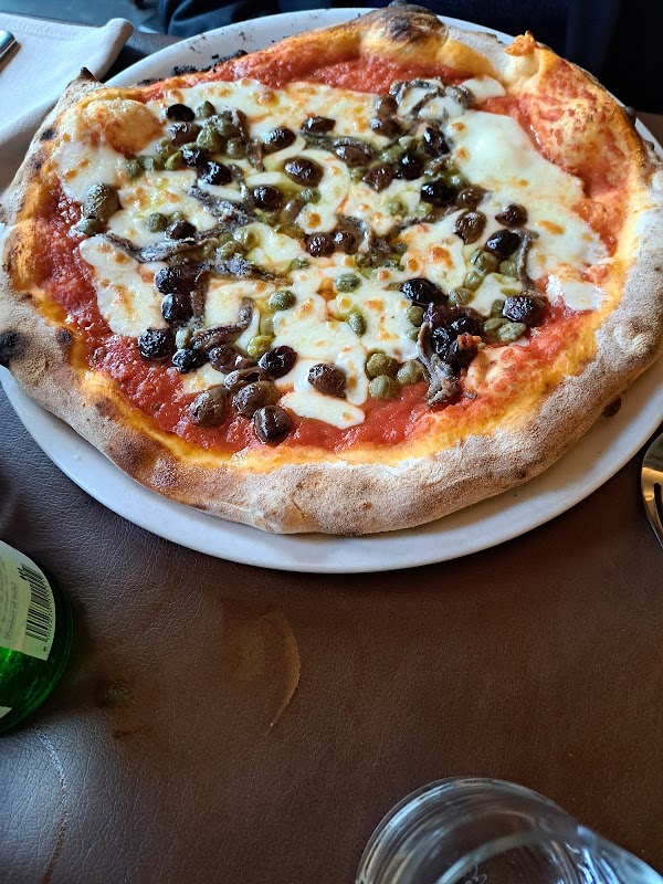 Restaurant La Fontana d’Aldo e Tino à Chapelle-lez-Herlaimont, Belgique