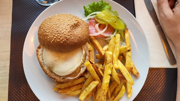 Restaurant La Maison Blanche à Rambouillet, France
