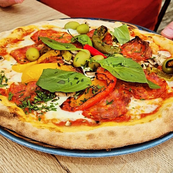 Restaurant La Mamma Mia Trattoria-Pizzeria à Amiens, France