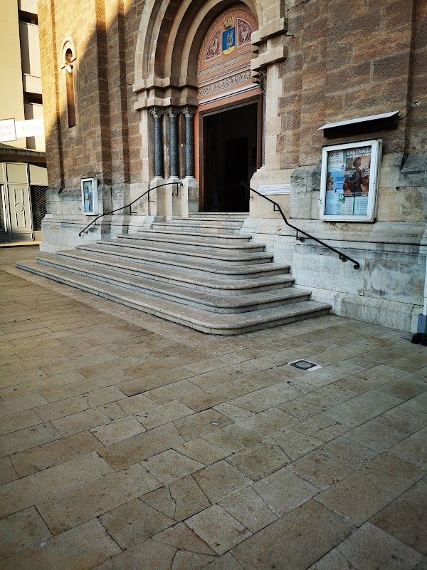 Restaurant La Menara à Saint-Raphaël, France