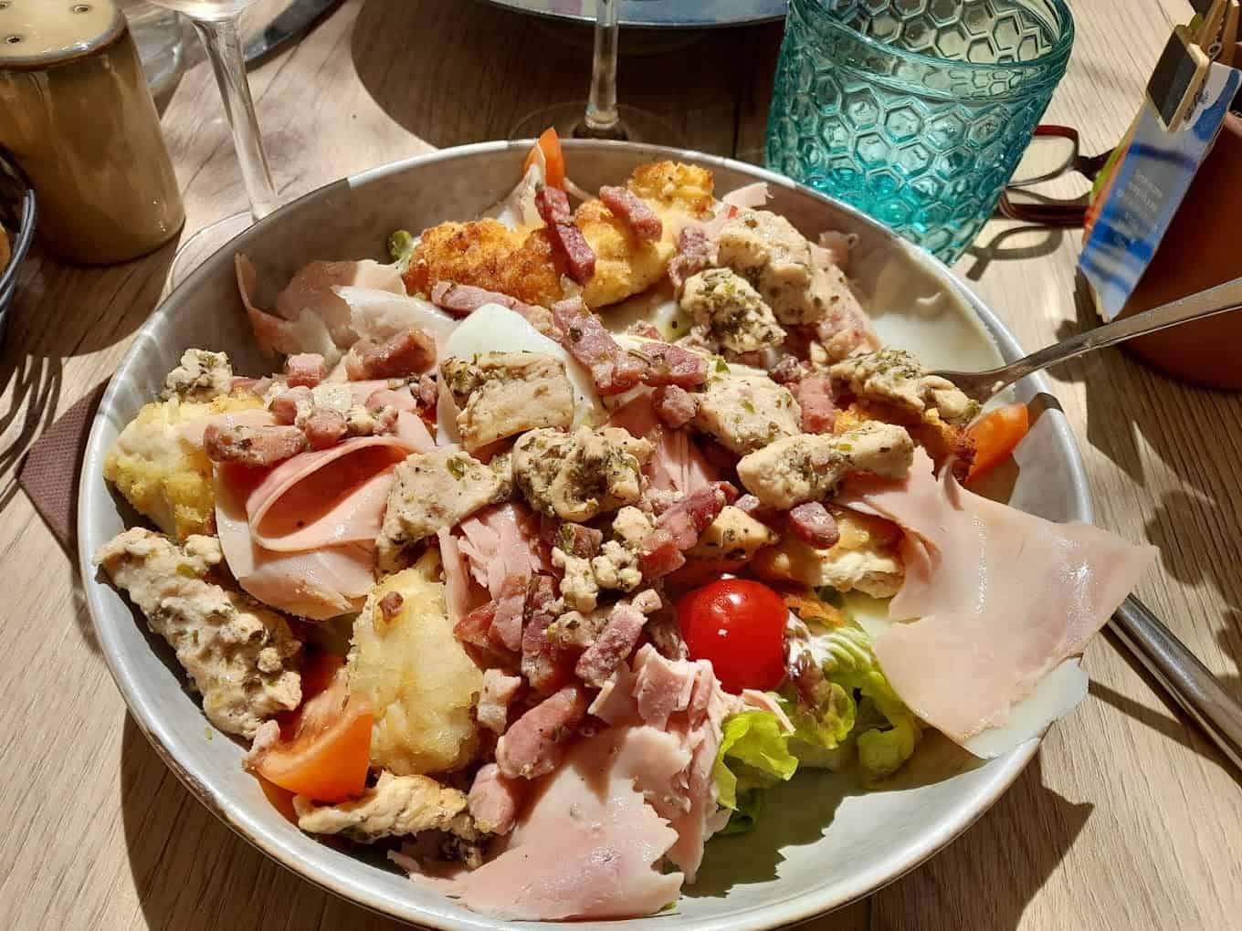 Restaurant La Mezza à Saint-Raphaël, France