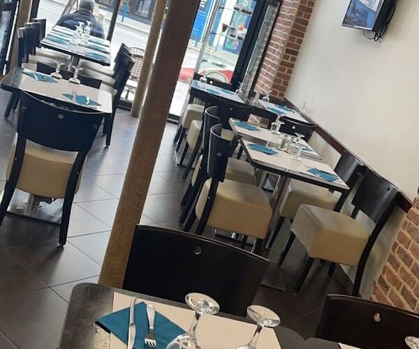 Restaurant La Nouvelle Marina à Pantin, France