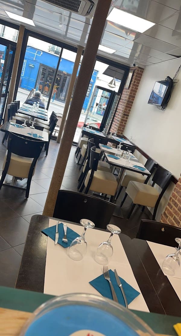 Restaurant La Nouvelle Marina à Pantin, France