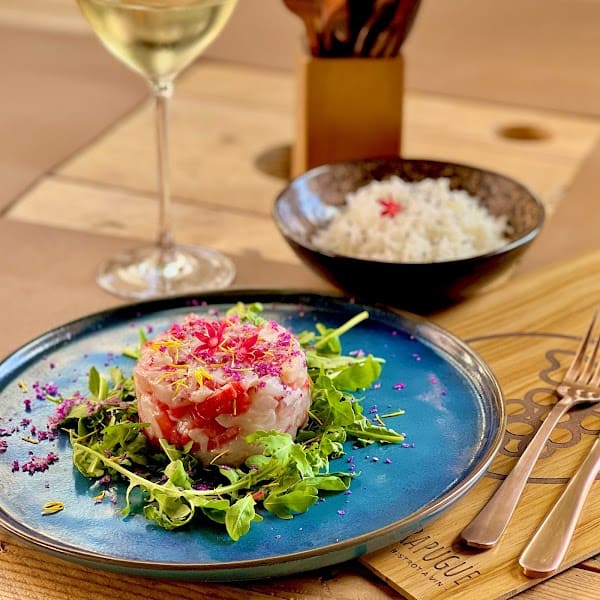 Restaurant La Rapugue | Wine Bar à Saint-Raphaël, France