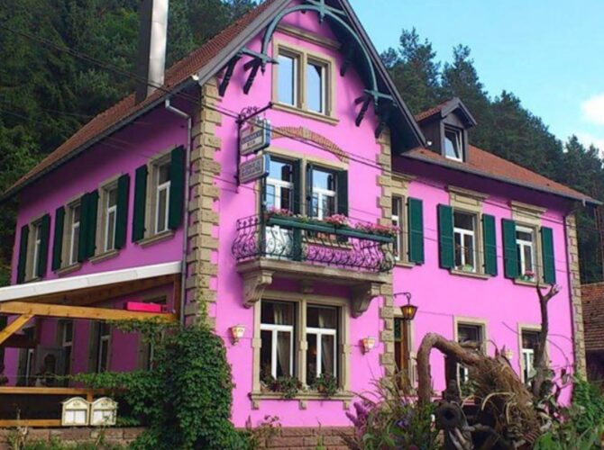 Restaurant La rose des bois à Garrebourg, France