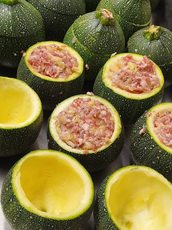 Restaurant La Roue Tourne à Jonzac, France