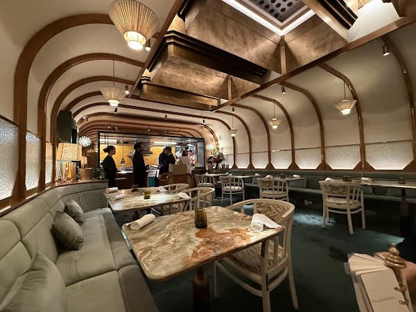 Restaurant La Scène à Paris, France