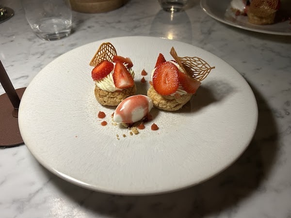 Restaurant LA TABLE DU PIGONNET à Aix-en-Provence, France