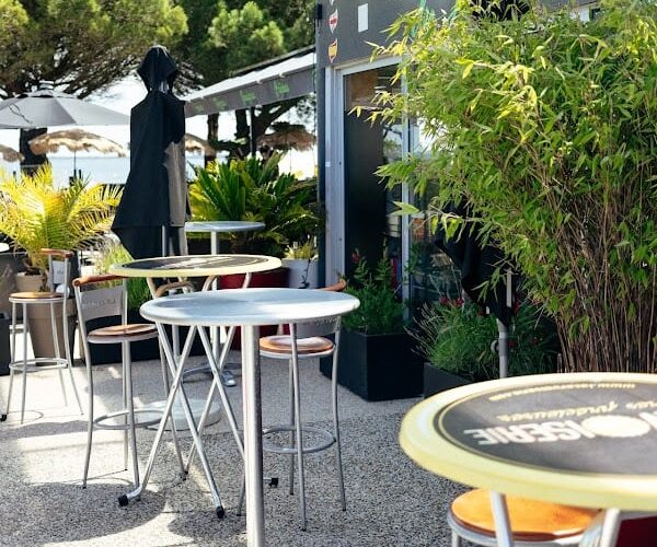 Restaurant La Terrasse du Lac / Pizza à emporter à Carcans, France