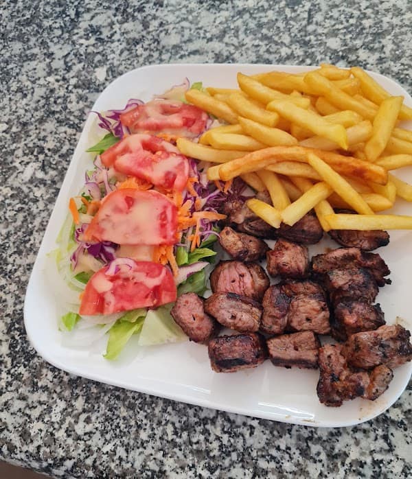 Restaurant La Terrasse grille kebab à Saverne, France