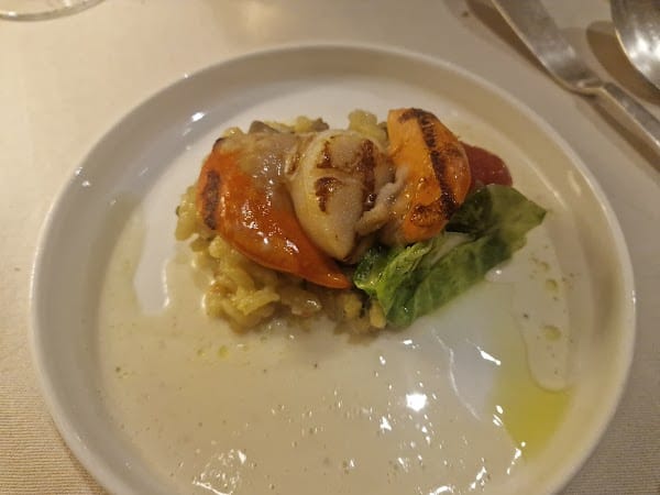 Restaurant La Toque Blanche à Les Mesnuls, France