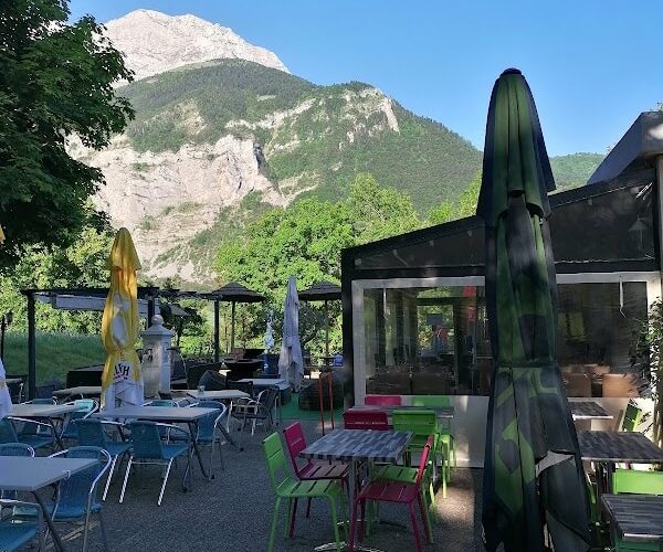 Restaurant La Trinité à Saint-Firmin, France