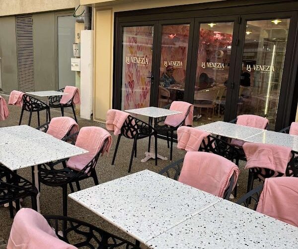 Restaurant La Venezia Brunch&Co à Martigues, France
