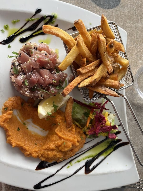 Restaurant La Voile Blanche à Saint-Gilles les Bains, La Réunion