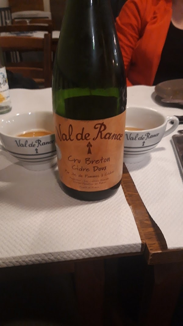 Restaurant L’Angelus à Clamart, France