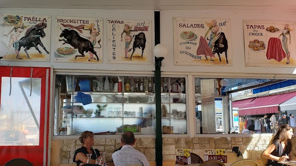 L’Aquarium Restaurant à Le Grau-du-Roi, France