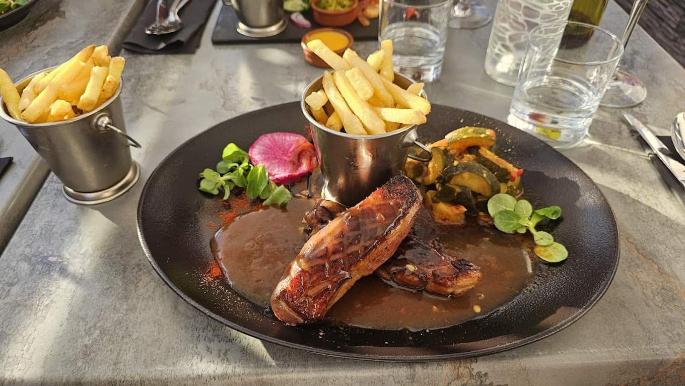 Restaurant L’Artaumarce à Bras-sur-Meuse, France