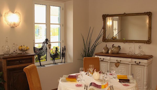 Restaurant L’Auberge de l’Elan à La Celle-les-Bordes, France