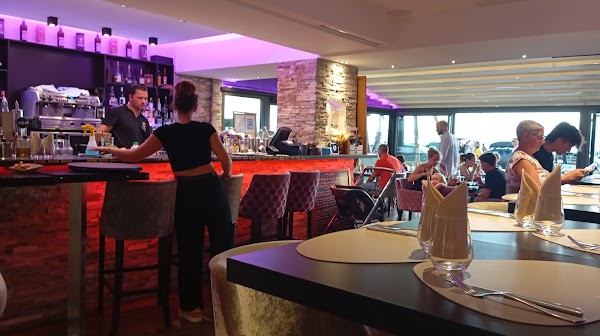 Restaurant Le 47 à Saint-Raphaël, France