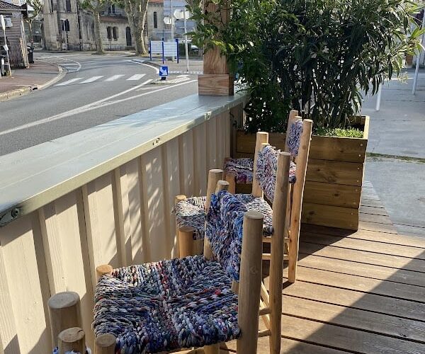 Restaurant Le Beach Dog à Arès, France