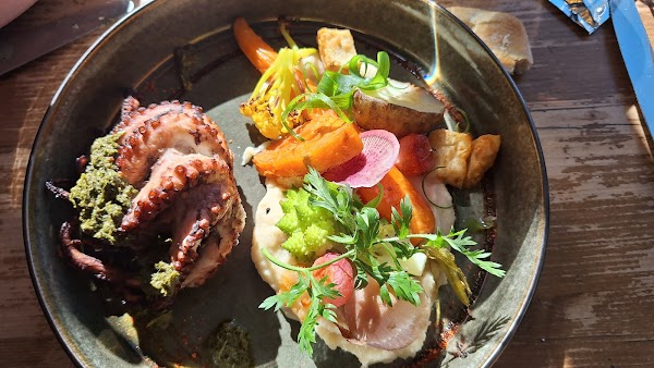 Restaurant Le Bistro De Claudie à Le Grau-du-Roi, France