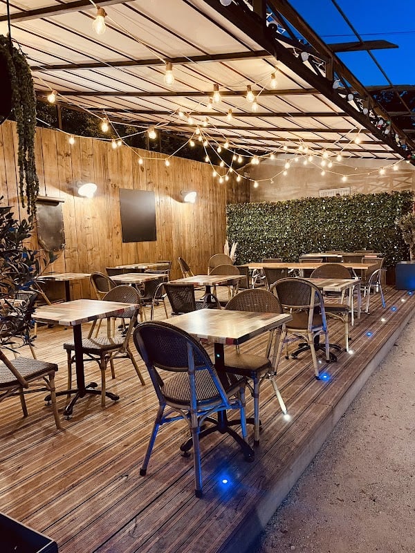 Restaurant Le Bon Moment à Robion, France