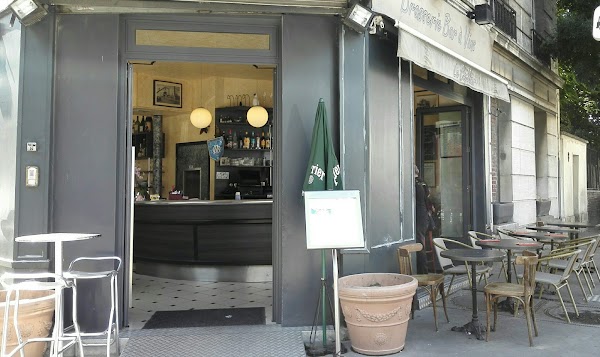 Restaurant Le Cellier à Pantin, France