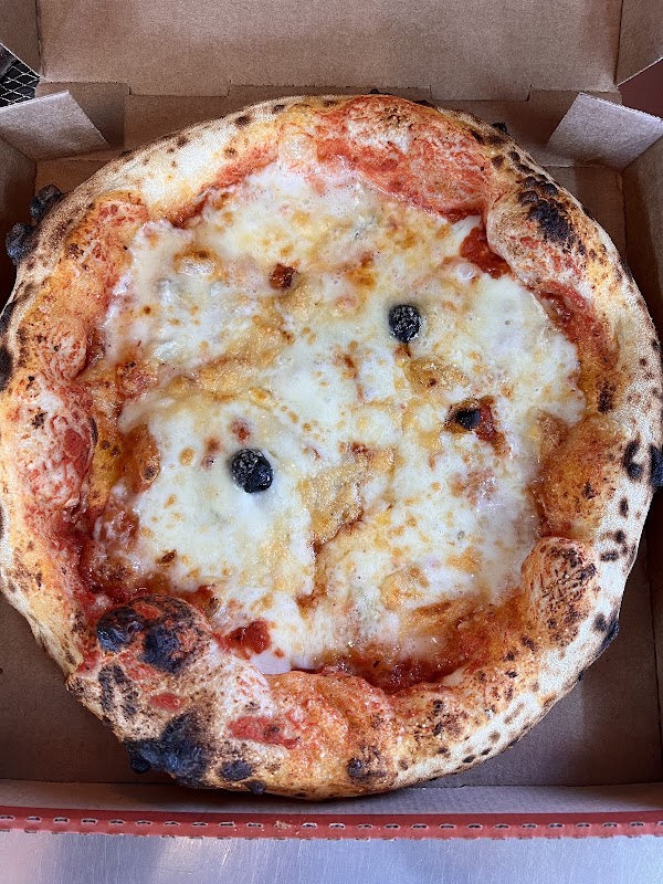 Restaurant Le chalet à pizzas fabrègues à Fabrègues, France