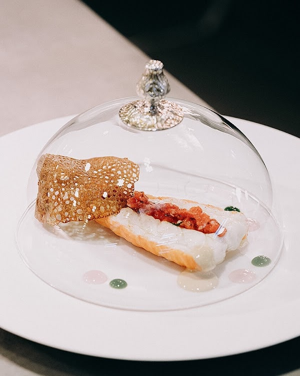 Restaurant Le Cinq à Paris, France