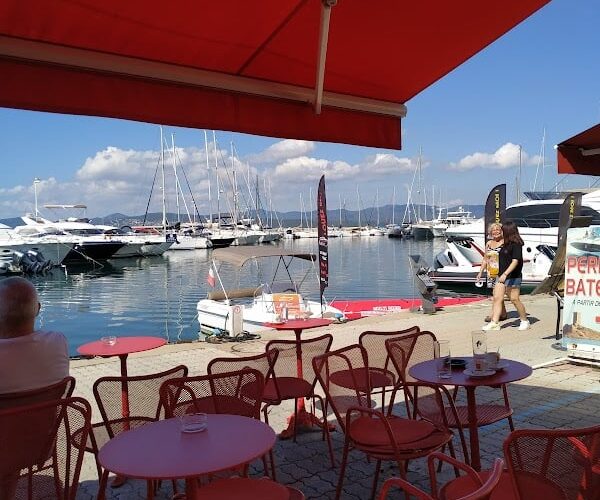 Restaurant Le Coelacanthe à Saint-Raphaël, France
