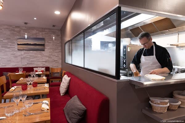 Restaurant Le Coin Cuisine à Le Plessis-Robinson, France