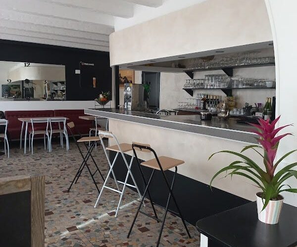 Restaurant LE COQ D’ORIENT à Jonzac, France