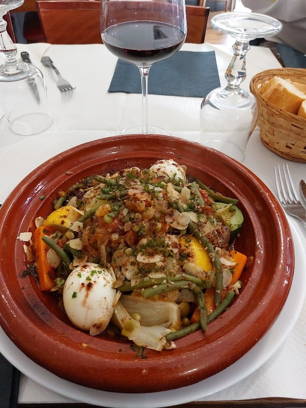 Restaurant Le Courtois à Pantin, France