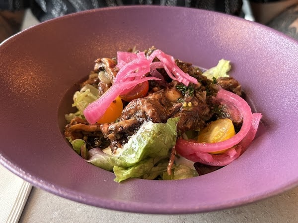 Restaurant Le Dauphin à Le Grau-du-Roi, France