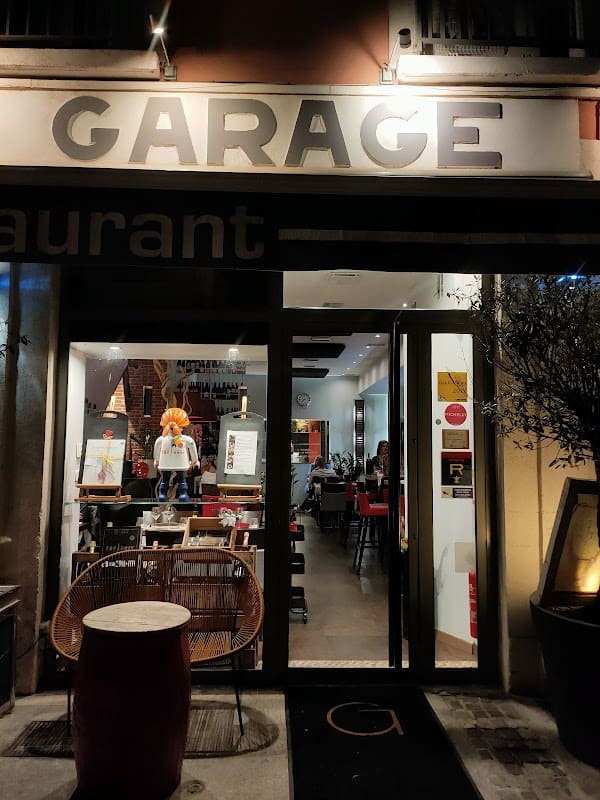 Restaurant Le Garage à Martigues, France