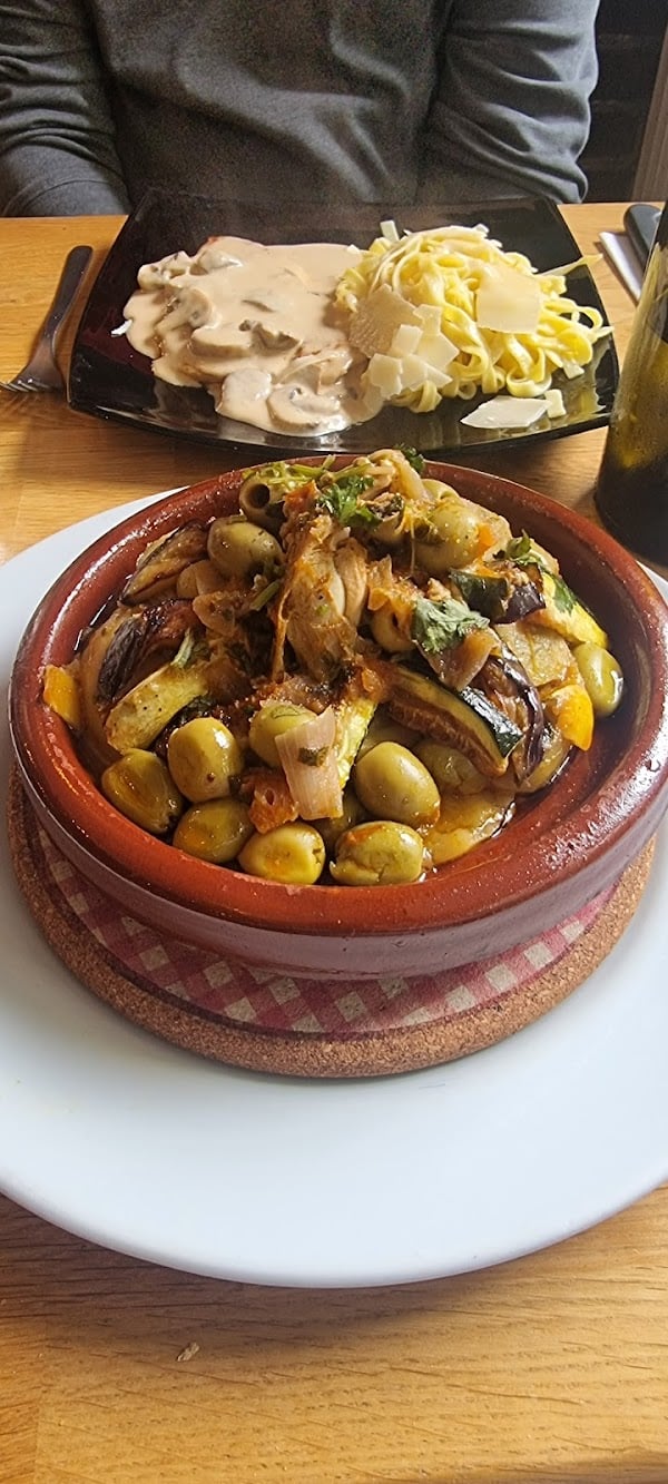 Restaurant Le Gevaudan à Pantin, France