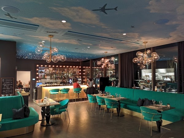 Le globe bar restaurant à Bulle, Suisse