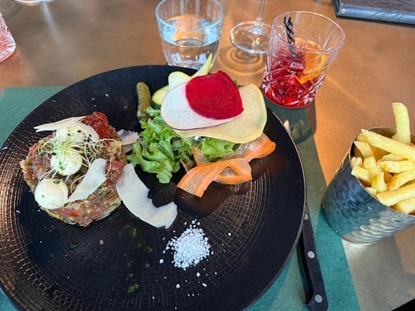 Le globe bar restaurant à Bulle, Suisse