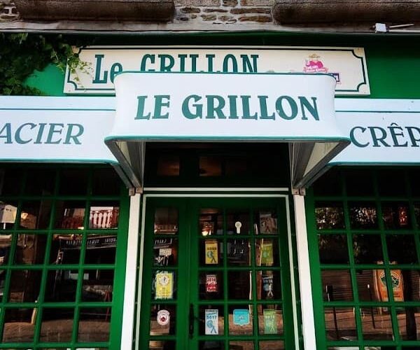 Le Grillon, Restaurant, Crêperie, Grill avec Agneau de Pré-salé, produits locaux, Hôtel à Pontorson, France