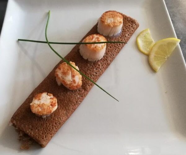 Le Grillon, Restaurant, Crêperie, Grill avec Agneau de Pré-salé, produits locaux, Hôtel à Pontorson, France