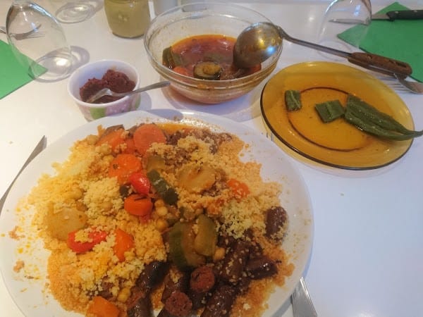 Restaurant Le Grilloudou “Service uniquement le midi” à Drancy, France