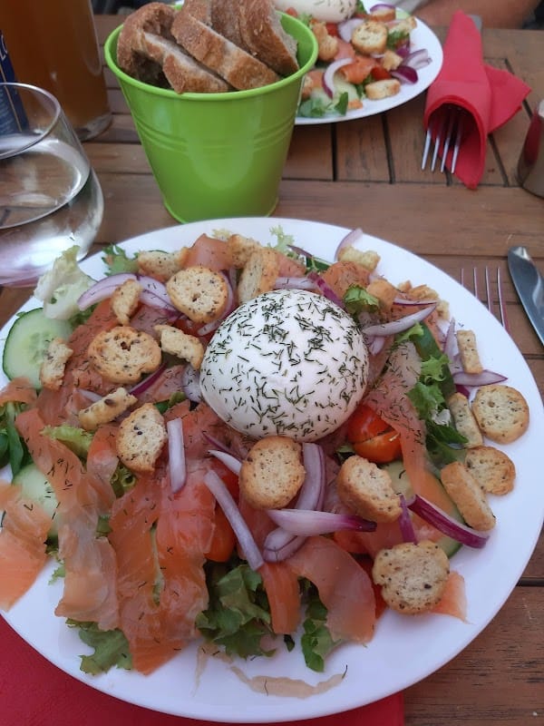 Restaurant Le Jardin – Terrasse Gourmande à Jonzac, France
