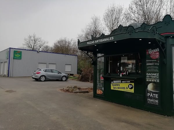 Restaurant Le Kiosque A Pizzas Jonzac à Jonzac, France