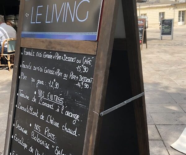 Le Living Bar Restaurant à Clamart, France