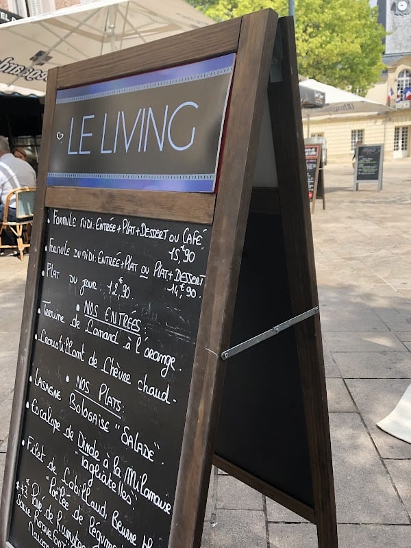 Le Living Bar Restaurant à Clamart, France