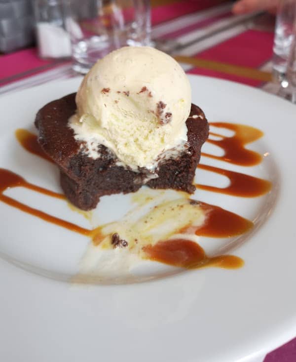 Restaurant Le mange disque de villenauxe à Villenauxe-la-Grande, France