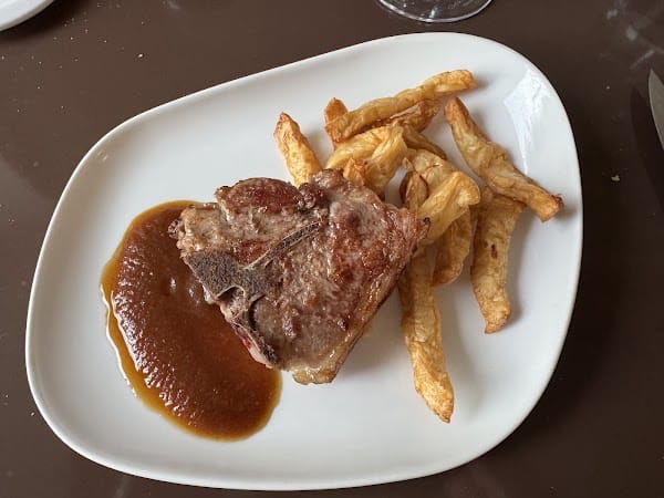 Restaurant Le Moulin à Vent à La Hague, France